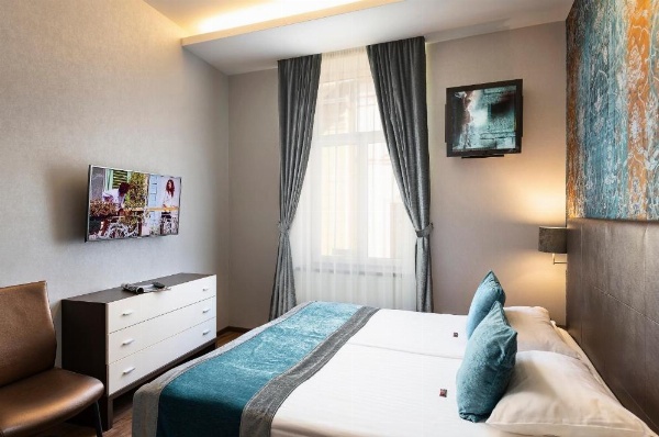 Opera Garden Hotel & Apartments image 13