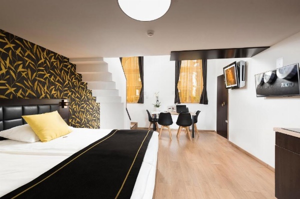 Opera Garden Hotel & Apartments image 22